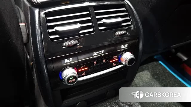 BMW 5 Series (G30) id 2990910 из Кореи 10