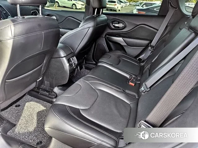 Jeep Cherokee (KL) id 2225426 из Кореи 10