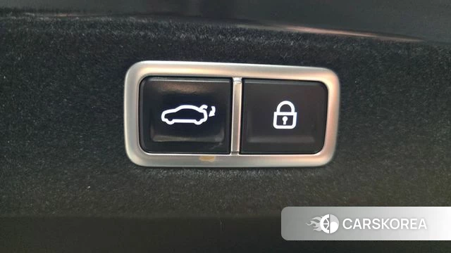 Hyundai Grandeur (GN7) id 4395451 из Кореи 10