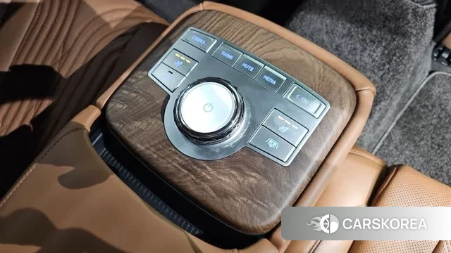 Genesis G80 (RG3) id 3348031 из Кореи 10