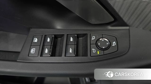 BMW 5 Series (G60) id 4584280 из Кореи 10