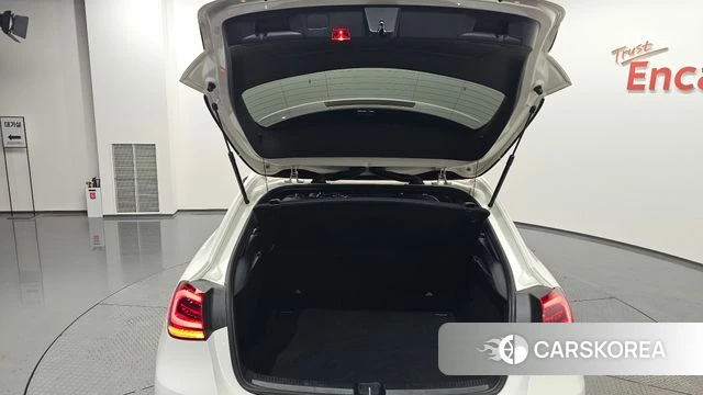 Mercedes-Benz A-Class W177 id 4304439 из Кореи 10