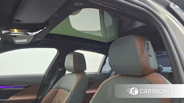 BMW 5 Series (G60) id 3739205 из Кореи 10