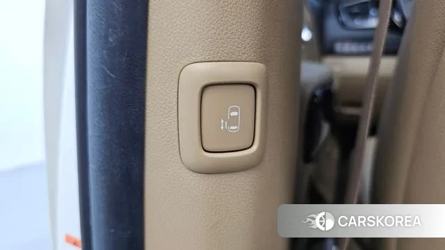 Kia The New Carnival id 3128540 из Кореи 10