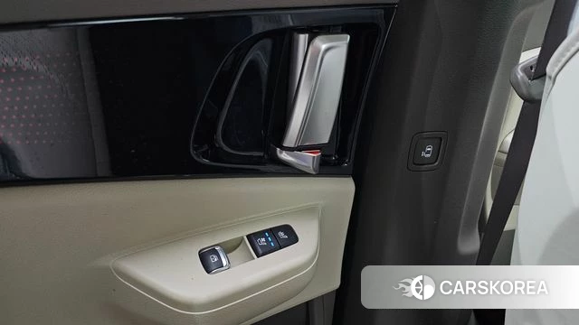 Kia The New Carnival 4th Generation id 3870344 из Кореи 10