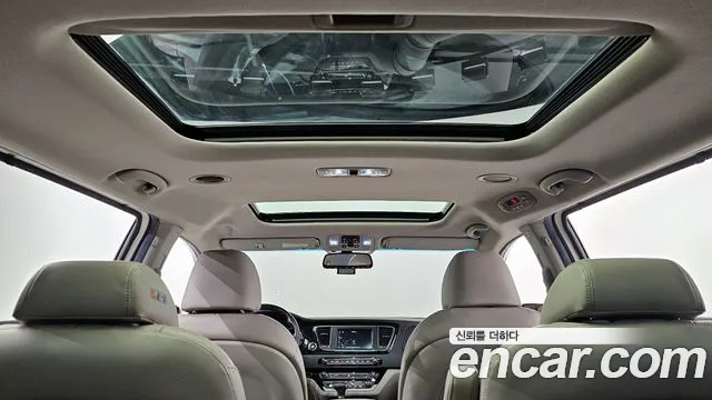 Kia The New Carnival id 2402032 из Кореи 10