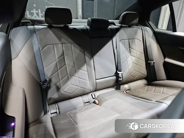 BMW 5 Series (G60) id 3477361 из Кореи 10