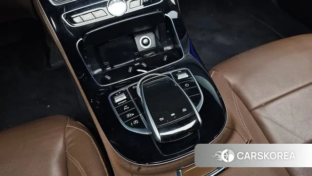 Mercedes-Benz E-Class W213 id 3622568 из Кореи 10