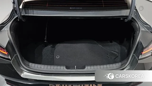 Hyundai Avante (CN7) id 3368042 из Кореи 10