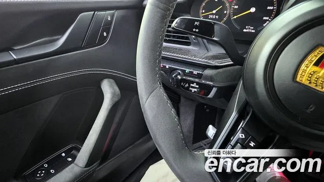 Porsche 911(992) id 2838099 из Кореи 10