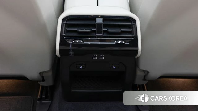 BMW 5 Series (G60) id 3909511 из Кореи 10