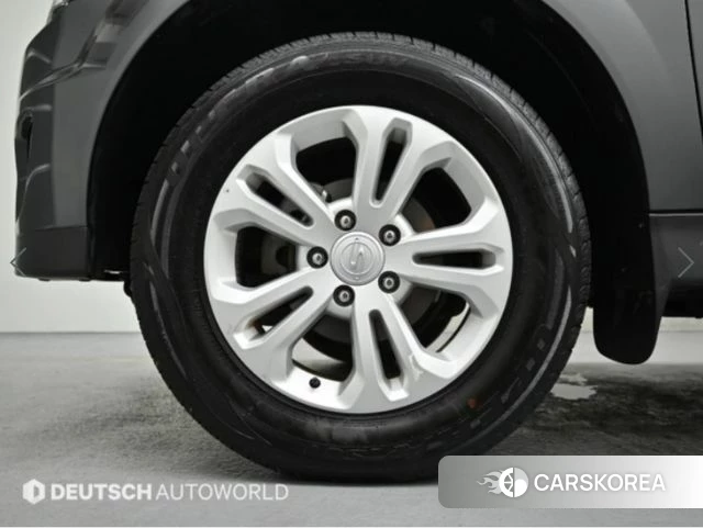 Ssangyong The New Korando Sports id 4390632 из Кореи 10