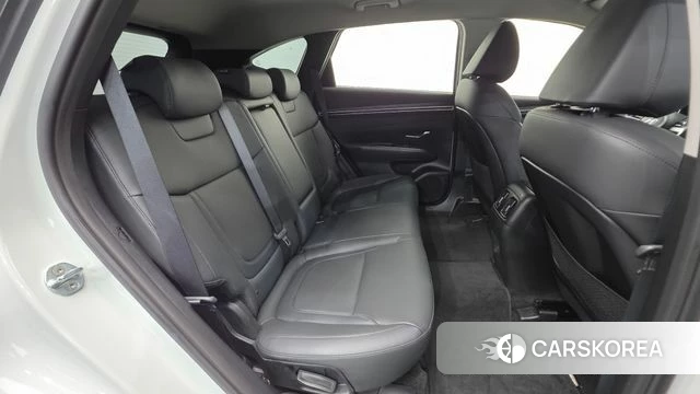 Hyundai Tucson (NX4) id 3936022 из Кореи 10