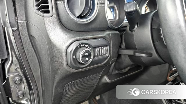 Jeep Wrangler (JL) id 3795665 из Кореи 10