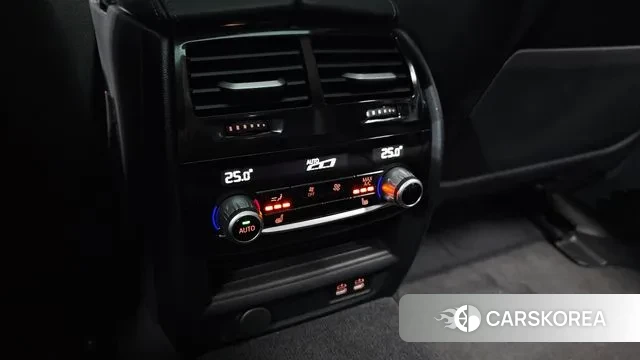 BMW 5 Series (G30) id 3701274 из Кореи 10