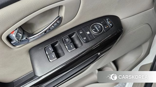 Kia The New Carnival id 4203379 из Кореи 10