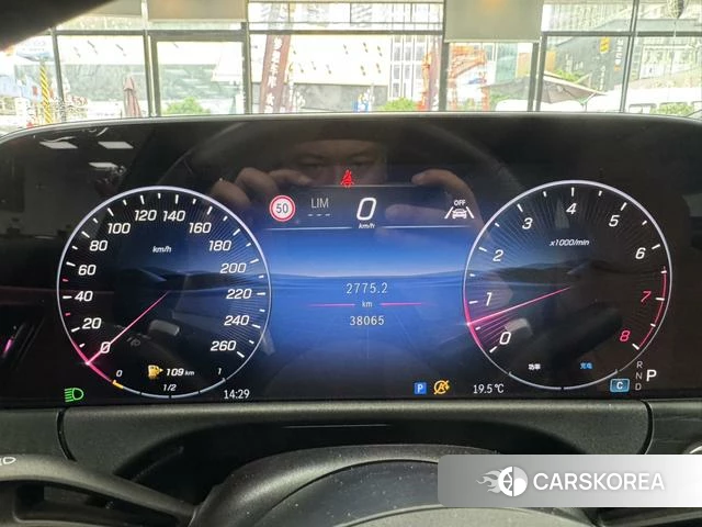 Mercedes-Benz E-class id 4259421 из Китая 10