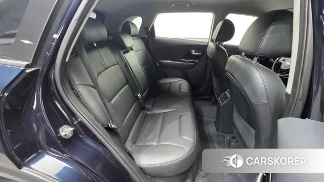 Kia Niro id 3313612 из Кореи 10