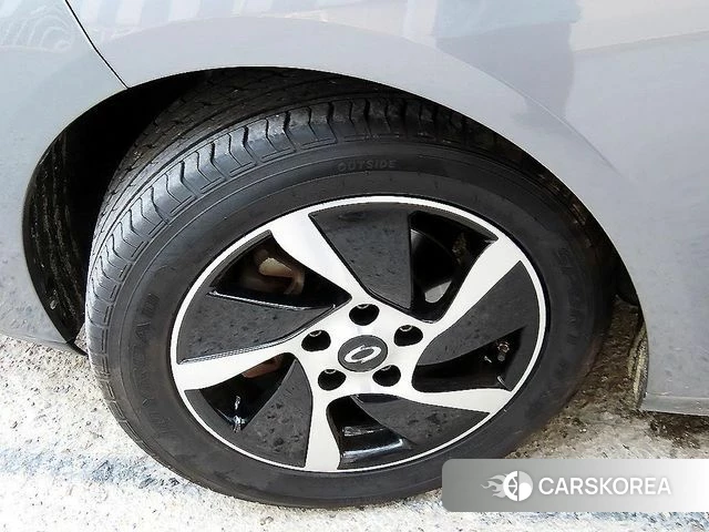Renault Korea (Samsung) SM3 Z.E. id 4448329 из Кореи 10