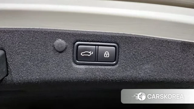 Hyundai The New Grandeur IG id 3312914 из Кореи 10