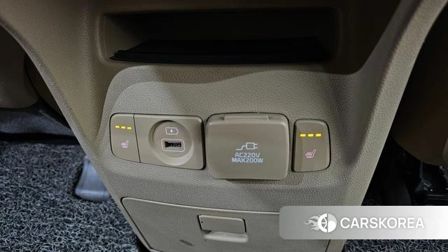Kia The New Carnival id 4677941 из Кореи 10