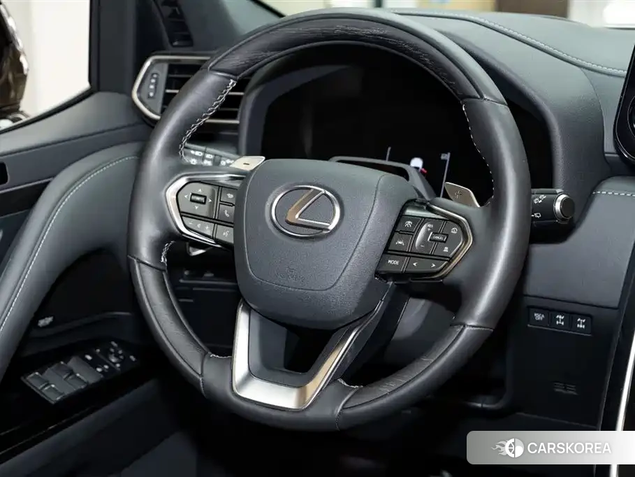 Lexus LX id 4565242 из Китая 10