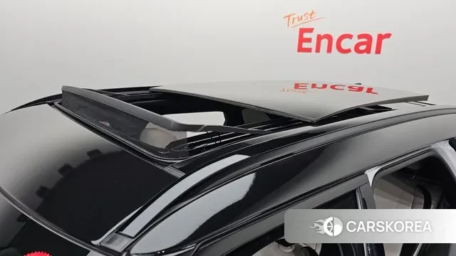 Land Rover Range Rover Velar id 3573234 из Кореи 10