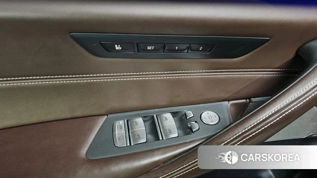 BMW 5 Series (G30) id 4923346 из Кореи 10