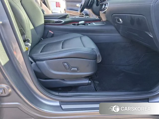 Genesis GV70 id 3616022 из Кореи 10