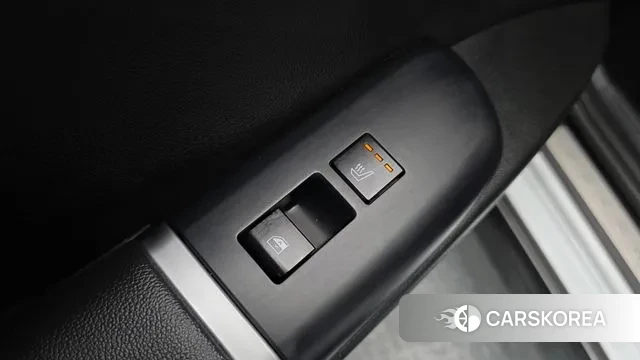 Hyundai Grandeur (GN7) id 3442722 из Кореи 10