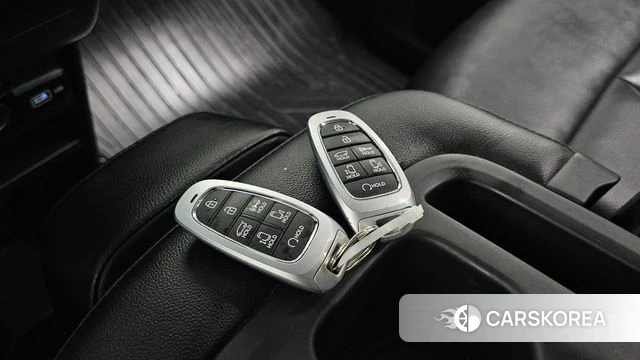 Hyundai Staria id 4764119 из Кореи 10
