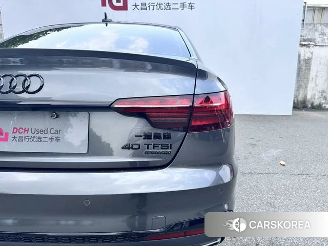 Audi A4L id 4221736 из Китая 10