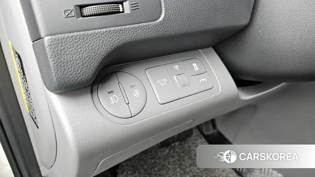 Hyundai The New Grand Starex id 4402738 из Кореи 10