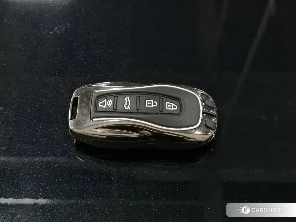 Ford Lingyu id 4617135 из Китая 10