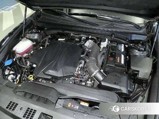 Hyundai Grandeur (GN7) id 3919683 из Кореи 10