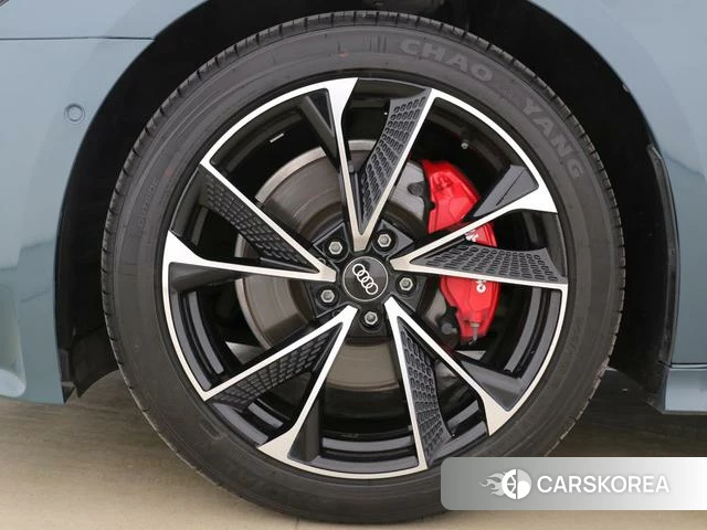 Audi A7 id 4307057 из Китая 10