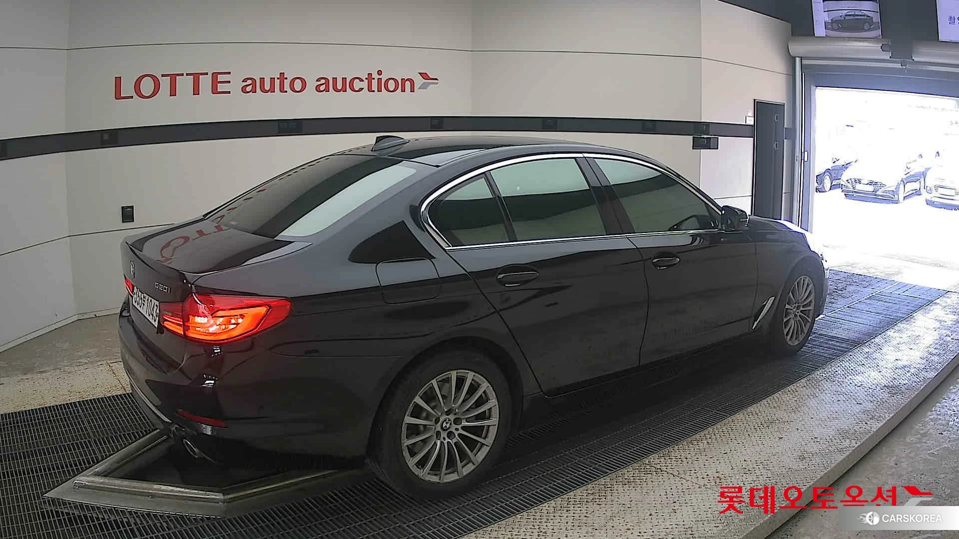 BMW  520i Luxury id 4504427 из Кореи 10
