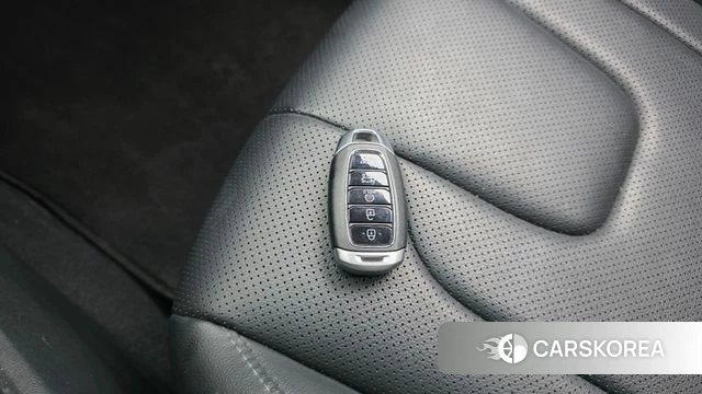 Hyundai Avante (CN7) id 4409506 из Кореи 10