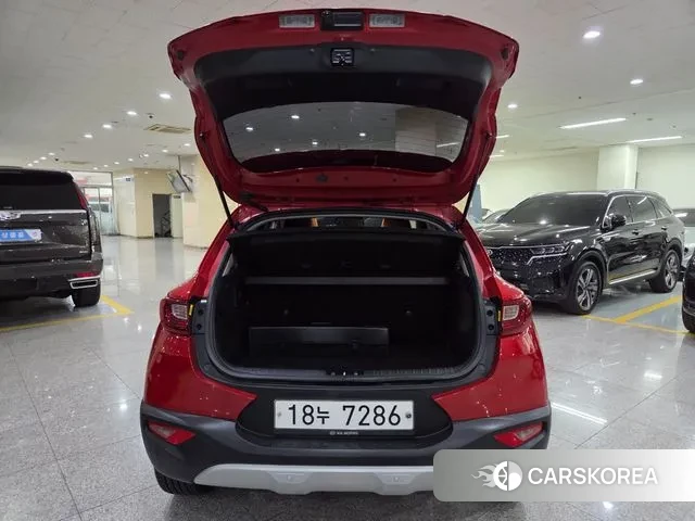 Kia Stonic id 3339451 из Кореи 10