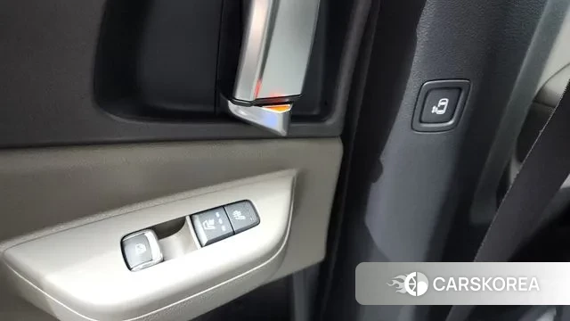 Kia The New Carnival 4th Generation id 3653791 из Кореи 10