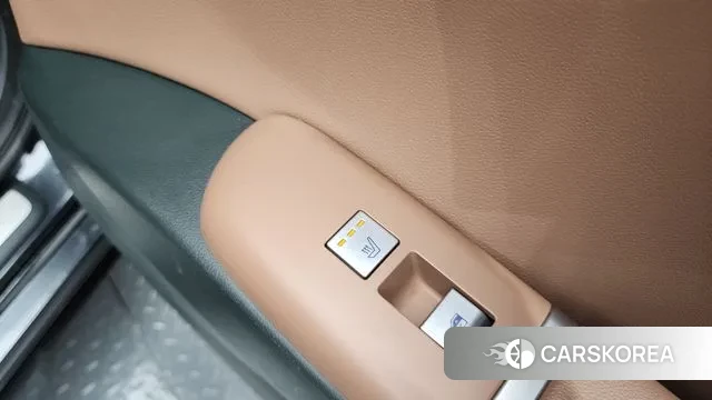 Hyundai Grandeur Hybrid (GN7) id 3383486 из Кореи 10