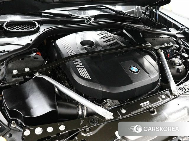 BMW 7 Series (G70) id 4890341 из Кореи 10