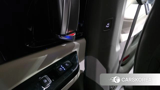 Kia Carnival 4th generation id 4518998 из Кореи 10