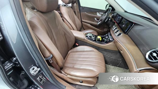 Mercedes-Benz E-Class W213 id 4582053 из Кореи 10