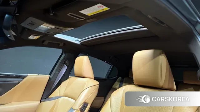 Lexus ES300h 7th generation id 3330488 из Кореи 10