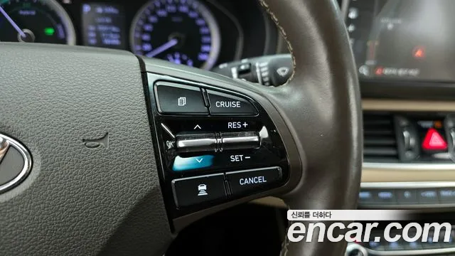 Hyundai Grandeur IG Hybrid id 2716288 из Кореи 10