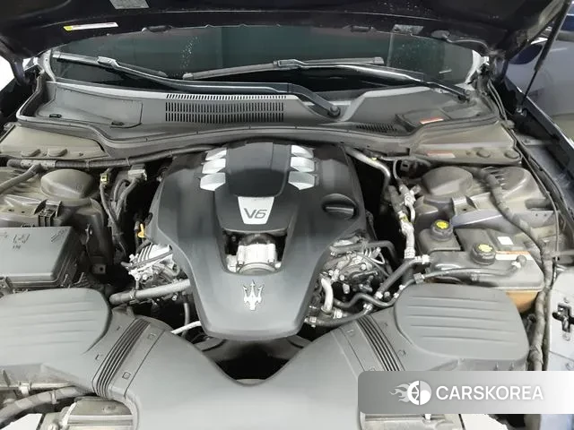 Maserati Ghibli id 2971213 из Кореи 10