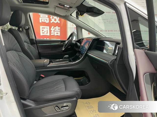 GAC Trumpchi Trumpchi M8 id 3926947 из Китая 10