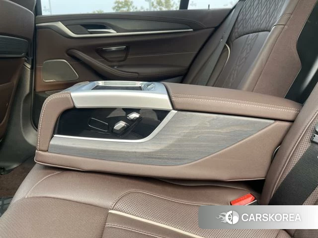 BMW 5 series id 4241874 из Китая 10