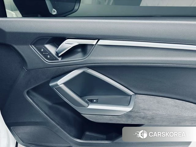 Audi Q3 Sportback id 4261714 из Китая 10